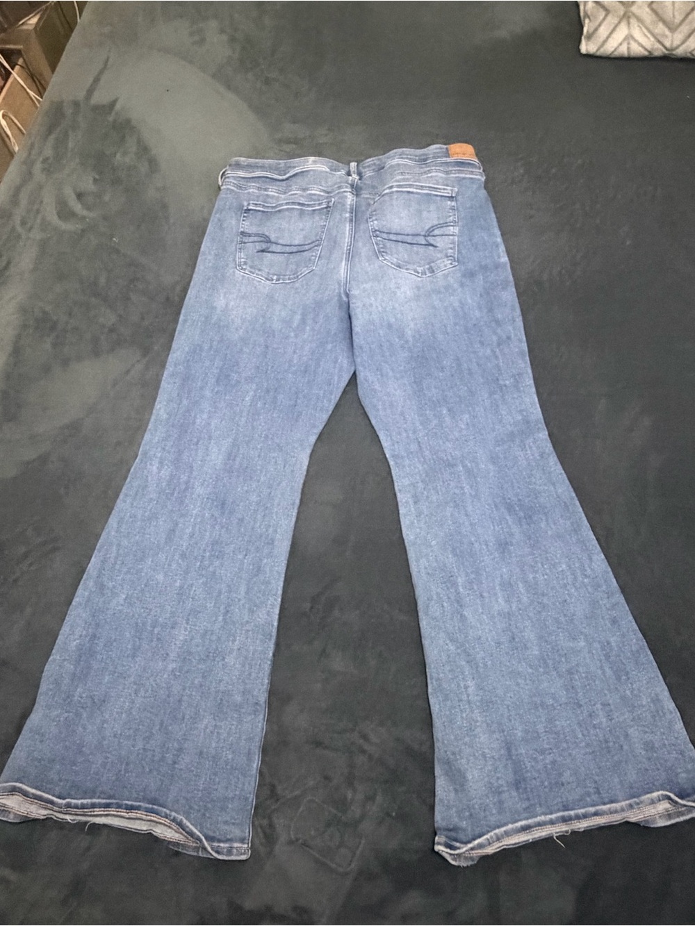 American Eagle Outfitters Light Blue Flare Jeans - Picture 2 of 8